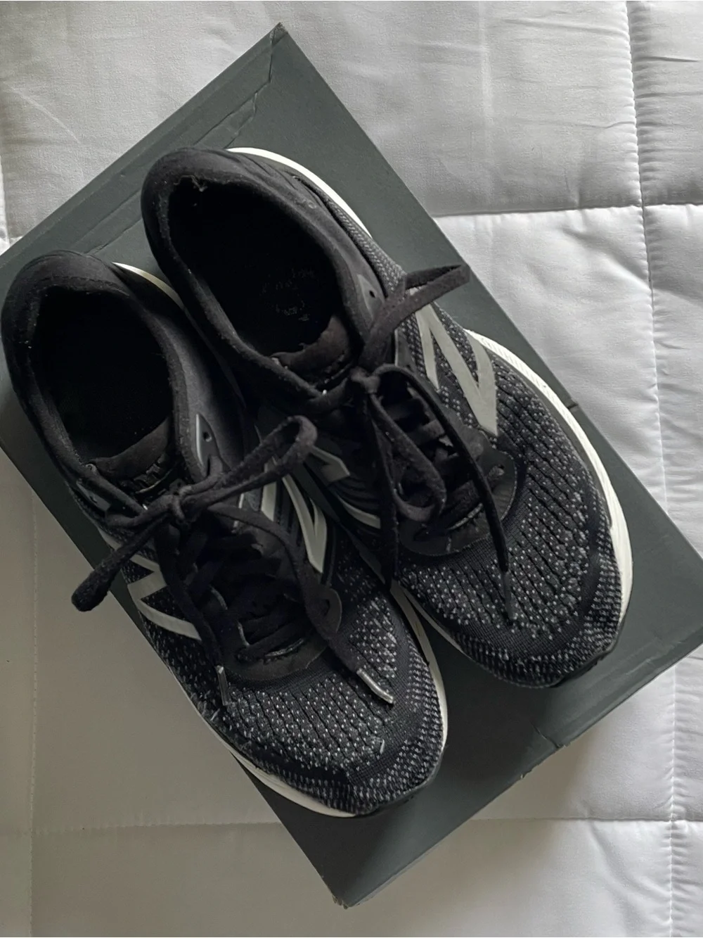 Women's New Balance 860 v10